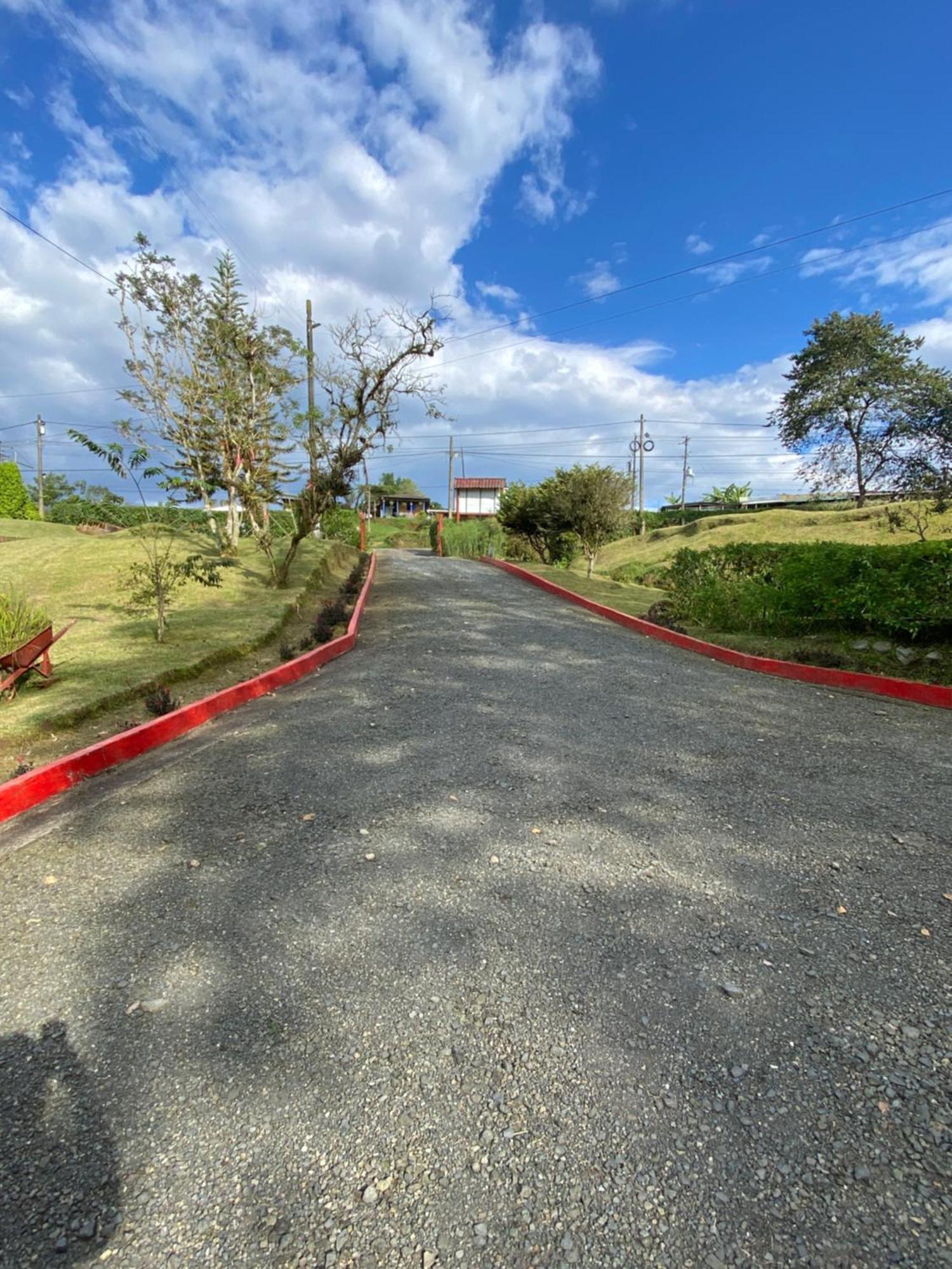 Hotel Finca La Toscana Pereira Exterior foto